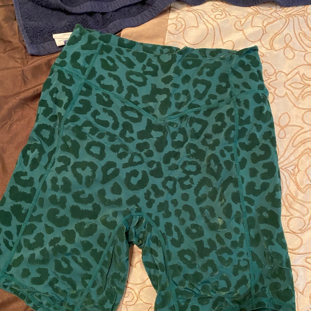 Teal Leopard Print Women's Shorts
